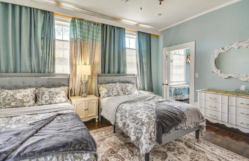 Spacious Historic Home with Yard and Deck! - Foto 17