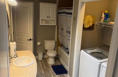 Cozy Country Cottage - Photo 2