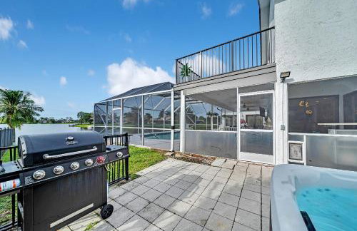 Lake Luxe Equine, Waterfront, Screened-in Pool, Hot Tub - Lake Views! Hosted By Relaxtay - Foto 15