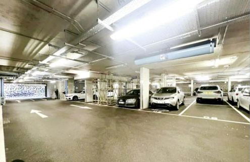 Lovely 3BD Flat, Parking, sleeps SIX close to O2 - Foto 19