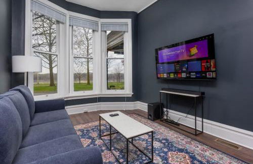 Flats on Front - Riverfront Gem Fast Wi-Fi 1F - Foto 1