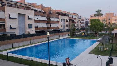 Elegante apartamento con piscina A un paso de Sevilla San Miguel - Foto 2