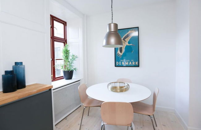 Beautiful Two-bed Apartment - Foto 1