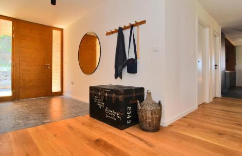 Awesome Home In Dragove With Wifi - Foto 15