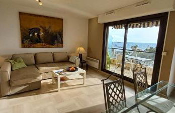 Bright apartment with sea view in Saint-Raphaël - Foto 5