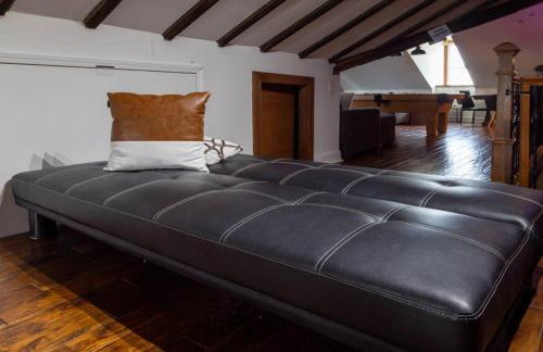 The Lady Emma Lafayette Park with Bowling ABODEbucks - Foto 53