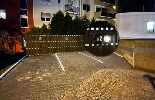 Living at Saarpartments -AdultsOnly- 2 Bedrooms, Kitchen - Business & Holiday Apartments for Long- and Short term Stay, 3 min to Train Station, Secure E-Bike Parking! - Foto 19