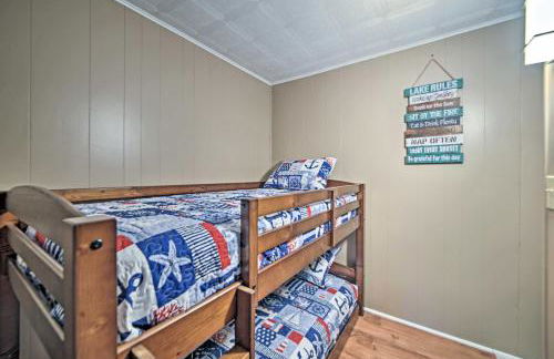 Lake Barkley Home Private Dock, Kayaks, Fire Pit! - Foto 18