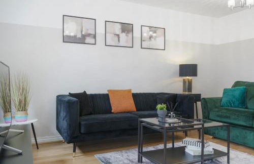 Aylesbury 3BR Home, Sleeps 5, Trendy for couples & Contractors Homely Stay - Foto 26