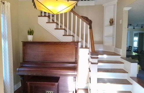 Historic Home with Farm Fresh Eggs in Denver - Foto 7