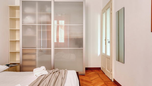 JOIVY Cosy flat near Montanelli Gardens - Foto 5, Habitación