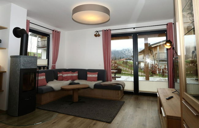 Chalet Alpenzauber mit Beheiztem Pool, Inzell - Photo 13