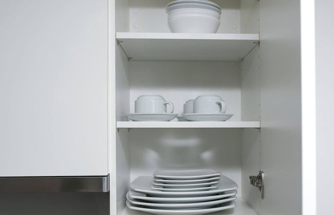 Skyvillion 1bed Enfield Flat W Balcony & Parking - Photo 11