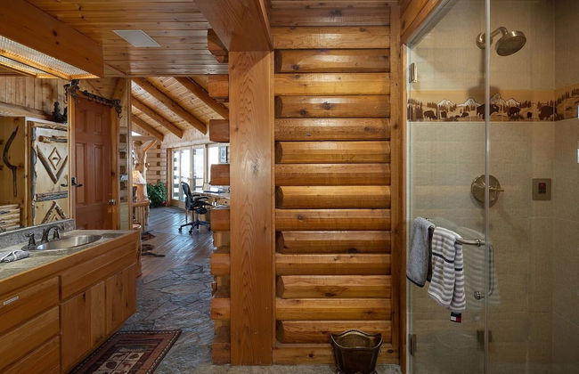 NEW! Elk Refuge Safari Chalet with Teton Views! - Foto 18