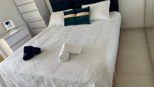 Super Apartment, Parking, Terrace, Lift, WIFI, Palm Beach, Cannes - Photo 3, towels, wardrobe