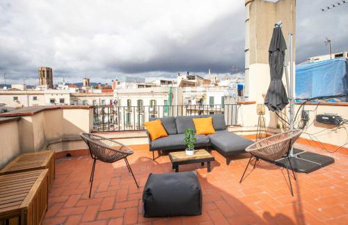 31ARA1092- Newly Refurbished 2BR Flat in the Gothi - Photo 1