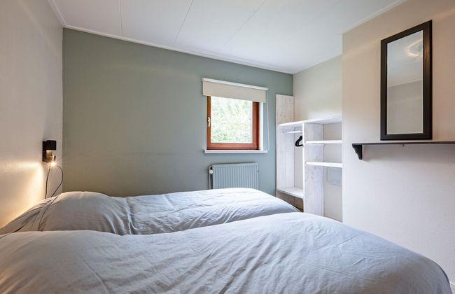 Cozy Holiday Home With hot tub on Texel - Foto 7