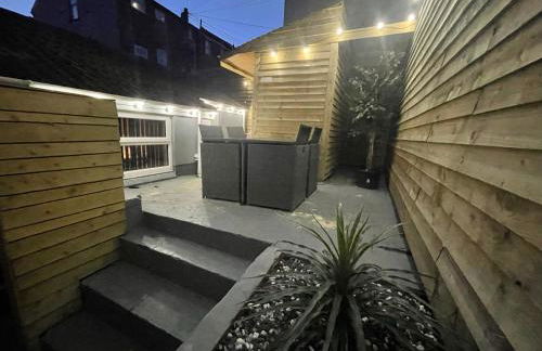 Albert Luxury Hottub and Jacuzzi Apartments - Foto 86