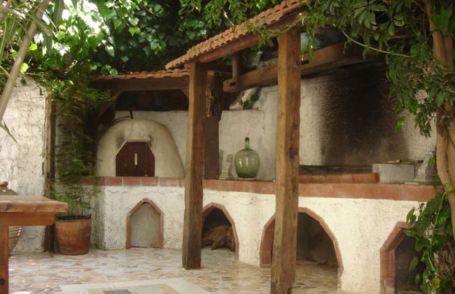 Attractive Greek House with Private Pool near Sea & City Center - Foto 29