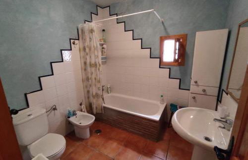 CASA PETRA : Bonita casa rural en Yunquera - Foto 12