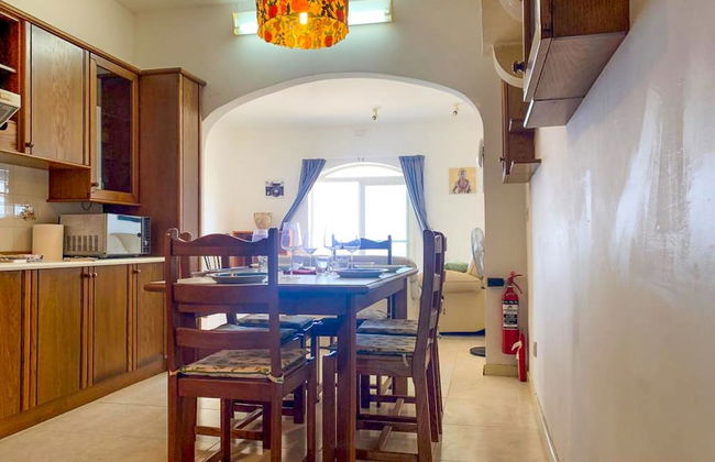 Seafront apartment in Gozo, Marsalforn - Foto 16