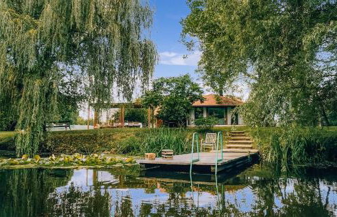 2 Bedroom Stunning Home In Rokovci - Foto 1