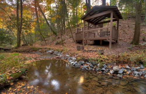 Castle Creek Hot tub nearby creek gas fireplace - Foto 33