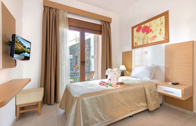 Horizon Line Villas - Photo 5