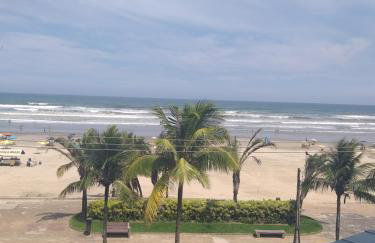 Frente para o mar - vista espetacular de todos os cômodos - Foto 1