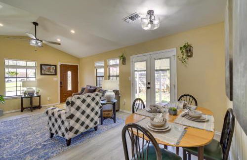 Barling Vacation Rental Fenced-In Yard with Hot Tub - Foto 6