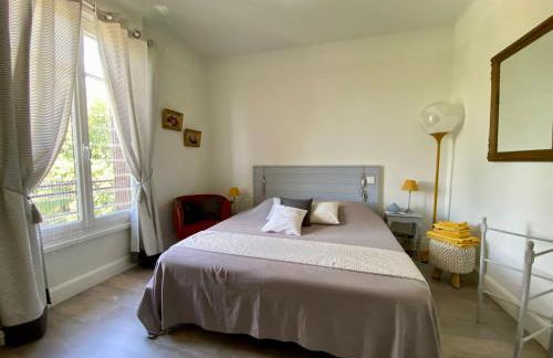 GRAND F3 2 Ch CALME CONFORT PARKING RIVE GAUCHE CREPS HIPPODROME GOLF - Foto 2