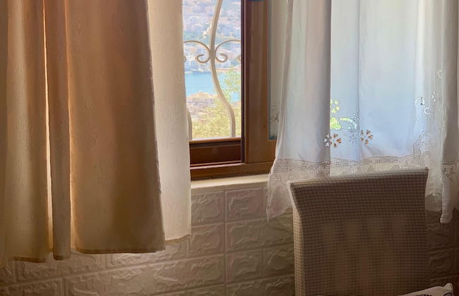 Anxhelo Apartments - Photo 9