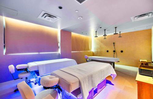 Ultimate Elegance Studio with Panoramic City Views - Foto 44