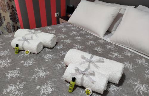 Silver Pearl Apartment - Photo 6