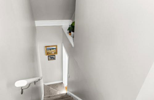 4 Bedroom Bungalow in the - Heart of Metro Detroit - Foto 25