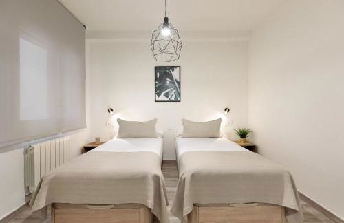 Sitges Group Blue and White - Foto 30