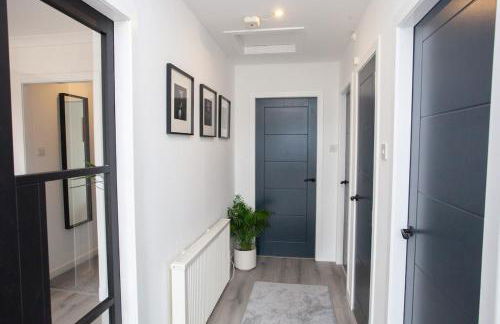 Modern 3 Bed Flat Balloch - Foto 2