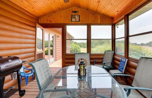 Pet-Friendly Vienna Cabin with Screened-In Porch! - Photo 23