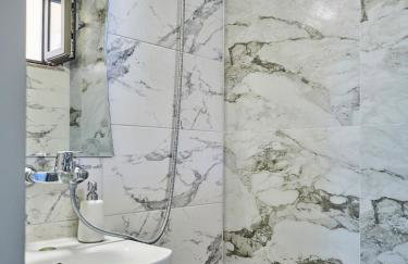 Atel Rent House - Photo 17