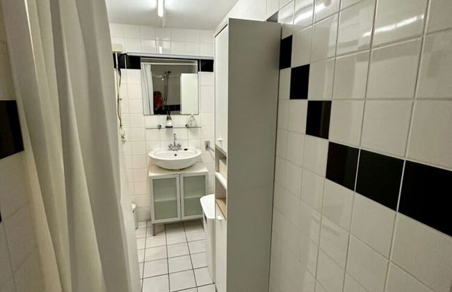 Apartment in the Fortified With Private Garden - Photo 26