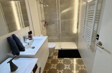 Lovely_Rooms_Vic - Photo 10