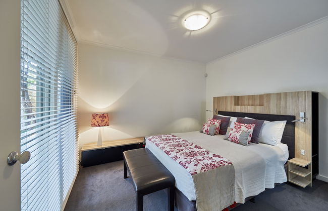 Mews Cottages - Photo 2