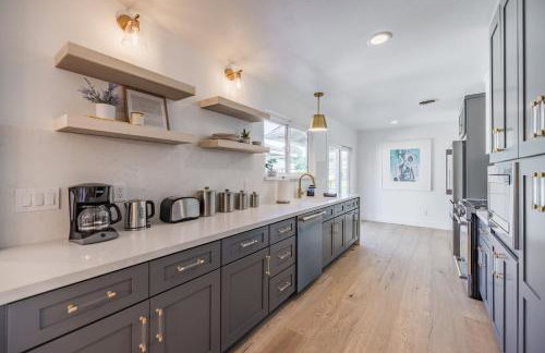 #Marbella Lane - Cozy Modern Home with Relaxing Design & Pool - Foto 9