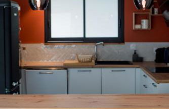 Maison Nomade piscine privée, parking et clim - Foto 6