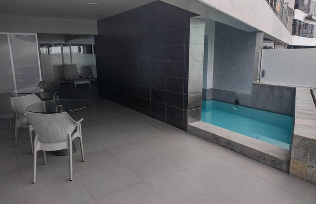 GLOBALSTAY. Ocean View Apartments. Pool. Gym - Photo 26