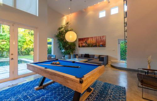 Fascinating Luxe Two-Level Villa BY THE GLAMHOMES - Foto 10