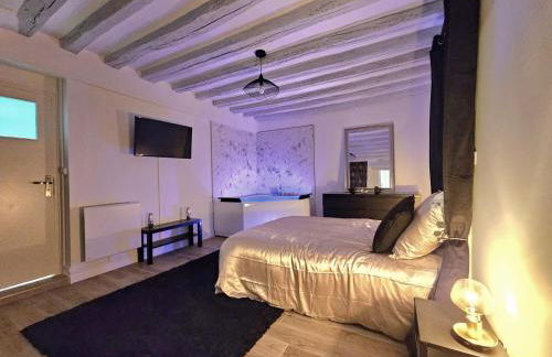 Love Escape - Foto 1