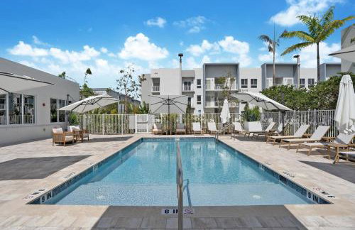 Beachside Bliss, 1BR Condo with Pool at Dania Beach - Foto 22