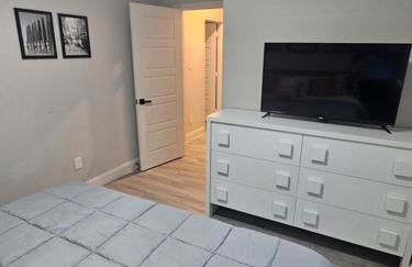 Sporty Spot - Hot Tub - Walk to AT&T Stadium - Foto 9