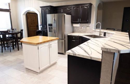 Your Family’s Home Away from Home w/ No Extra Fees - Foto 60